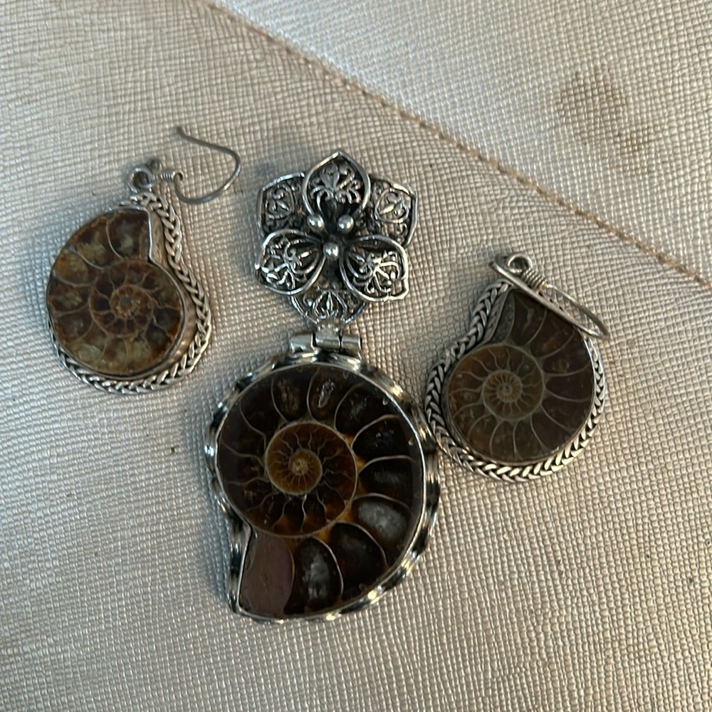 Artisan Snail ammonite pendant, and earrings, sterling silver set.